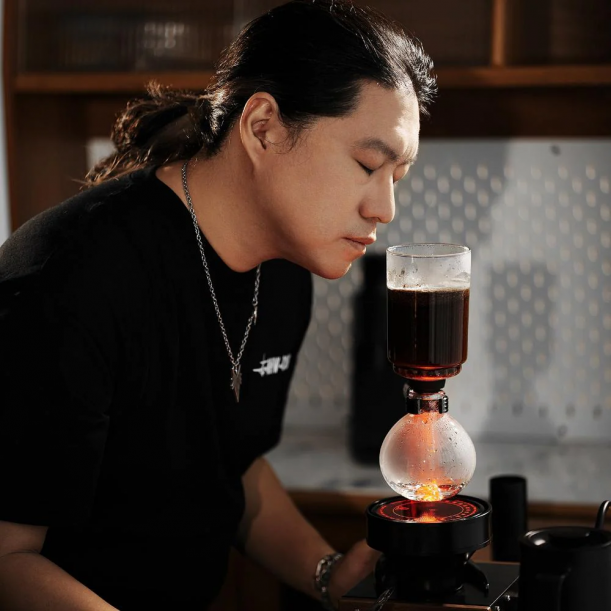 Twilight Syphon Coffee Brewer