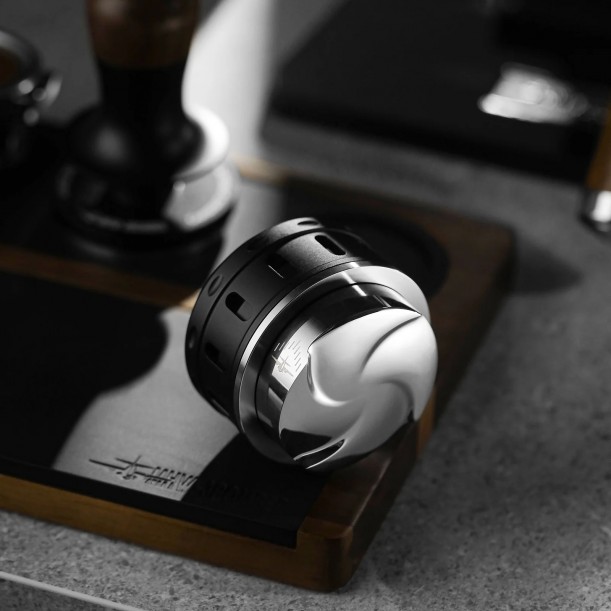 Gravity Adaptive Falcon Coffee Distributor