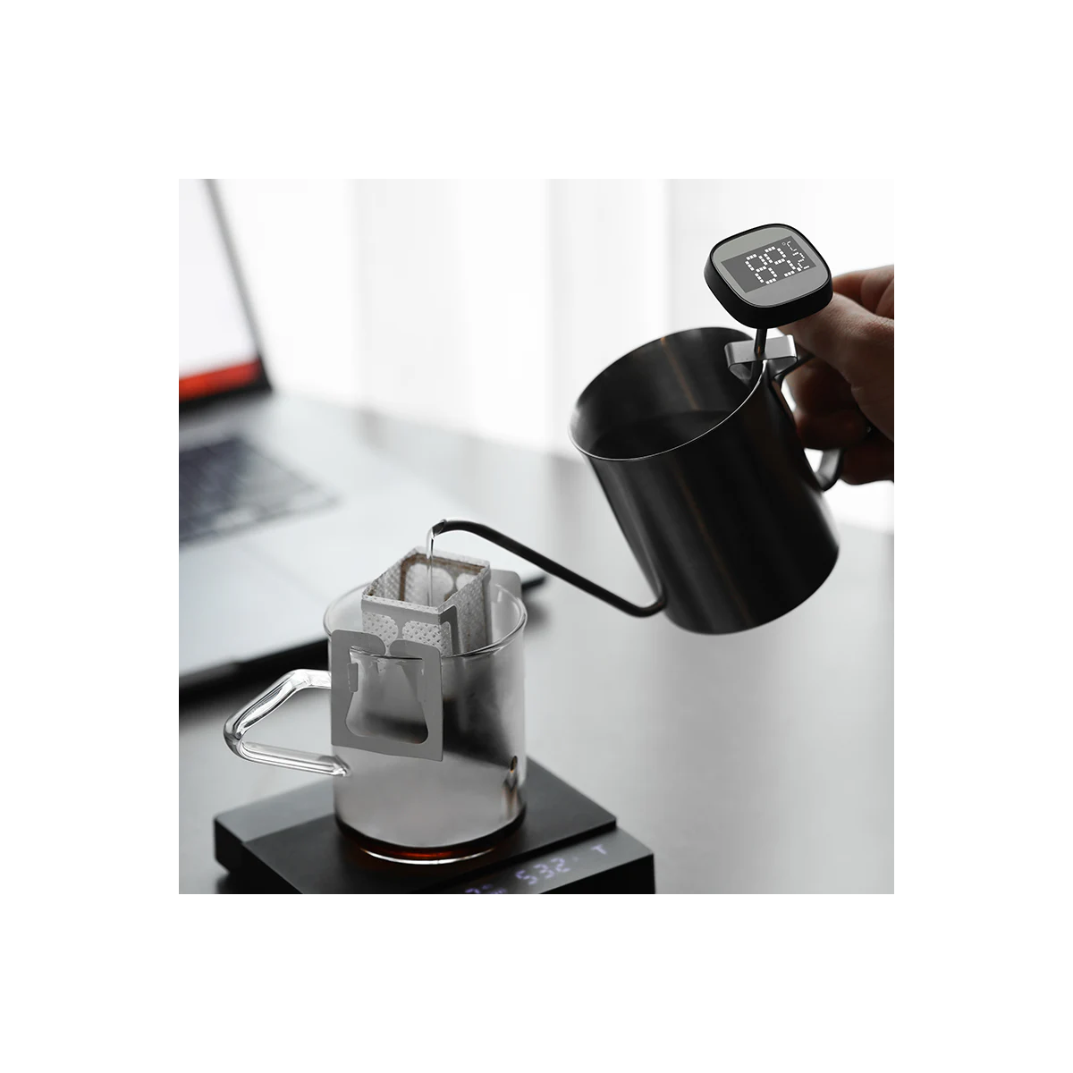 Portable LCD Digital Thermometer