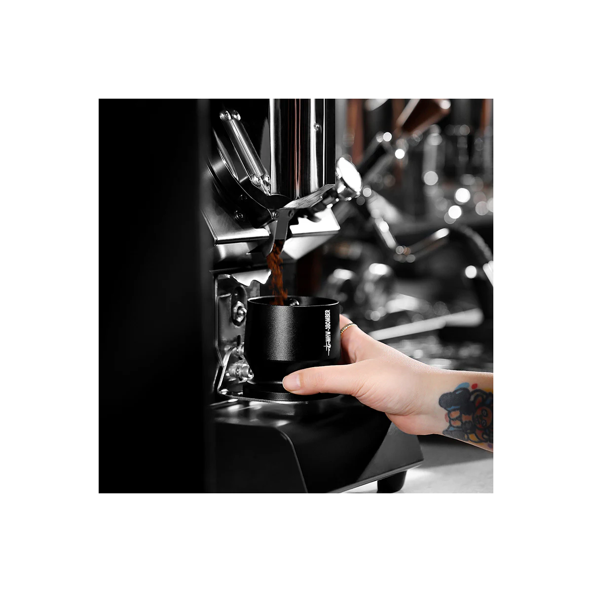 Shaker Dosing Funnel