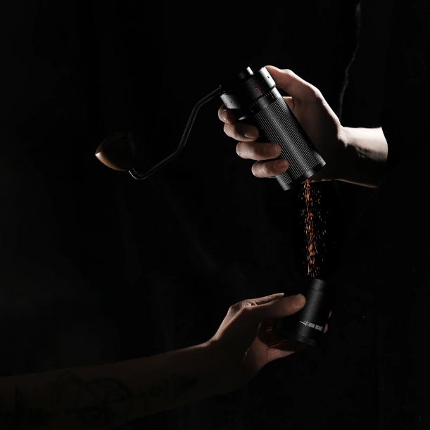 Blade R3 Pro Manual Black Coffee Grinder