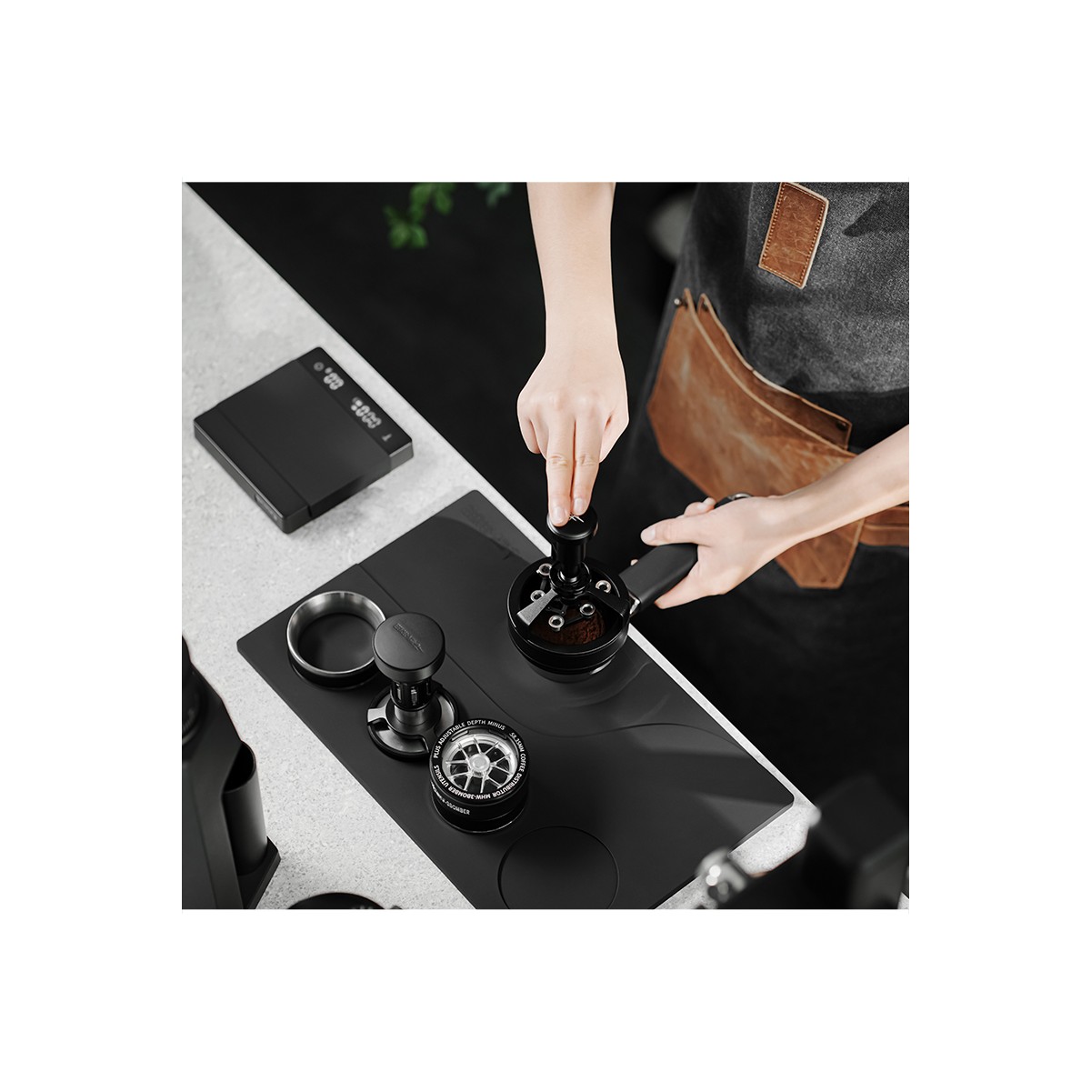 YU Series-Tamping Base - Black