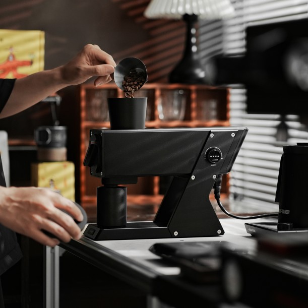 F74 Navigator Electric Coffee Grinder