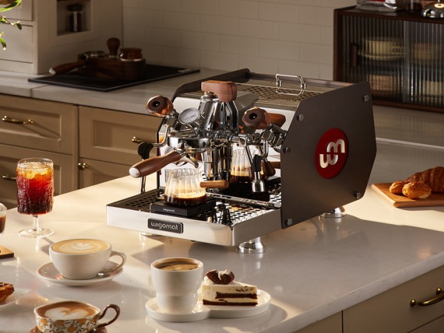 Wigomat W12 Semi-Automatic Espresso Machine Video Demo